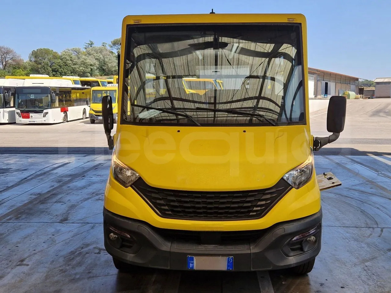 Iveco Indcar - Iskolabusz: 2 kép. Iveco Indcar - Iskolabusz: 2 kép.