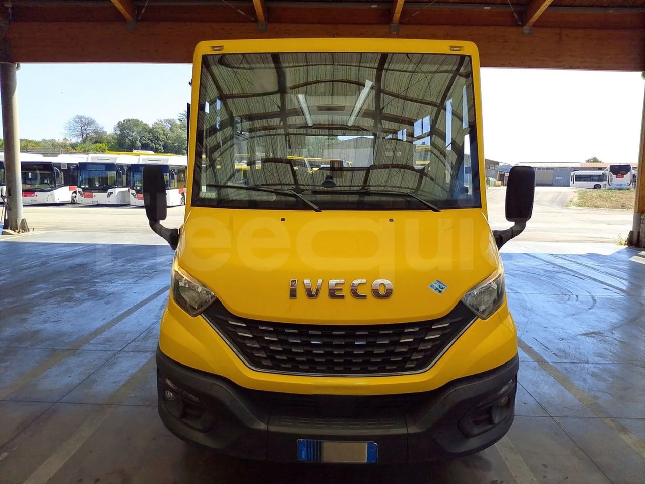 Iveco Indcar - Iskolabusz: 2 kép. Iveco Indcar - Iskolabusz: 2 kép.