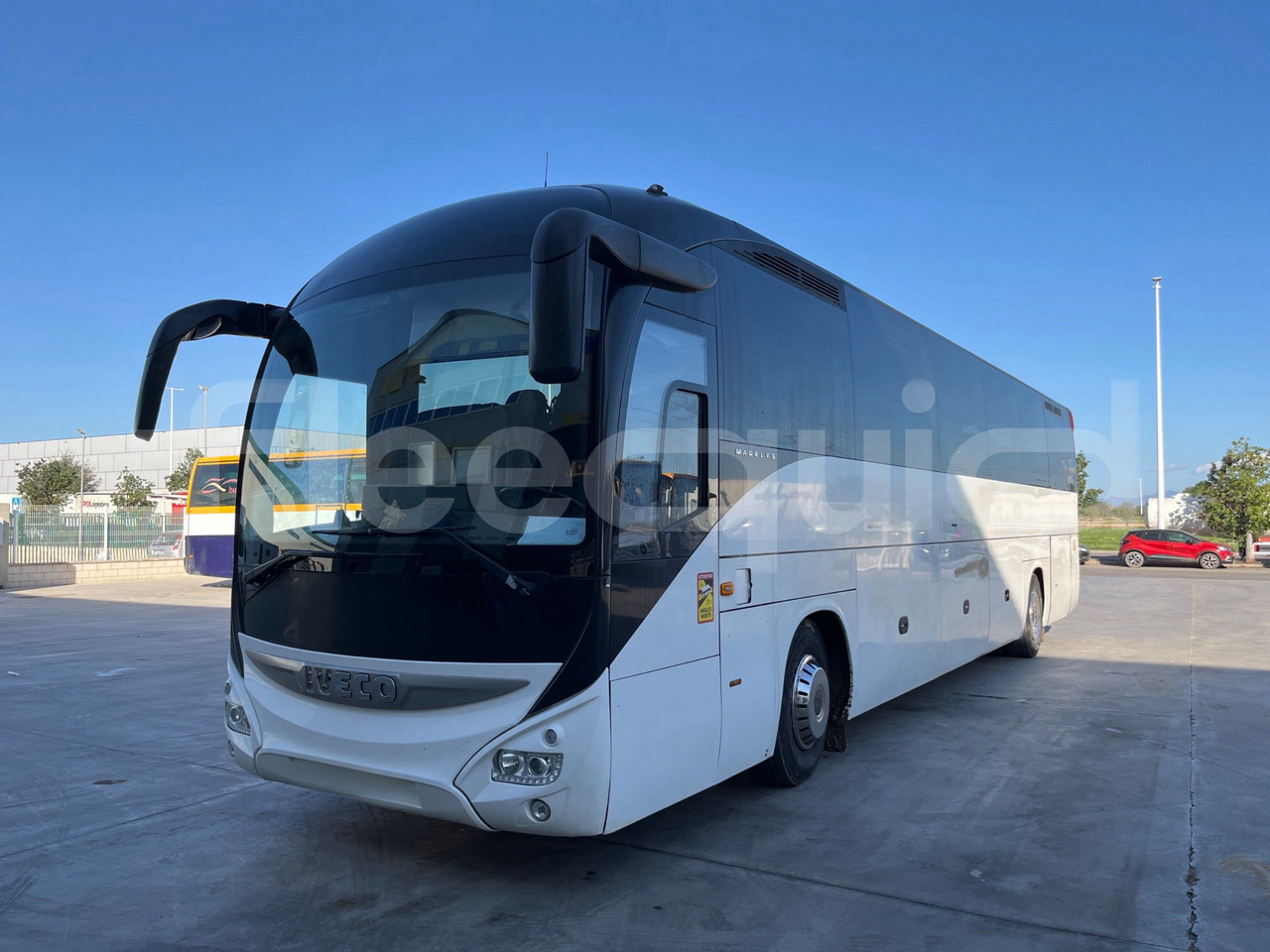 Iveco Magelys - Távolsági busz: 4 kép. Iveco Magelys - Távolsági busz: 4 kép.