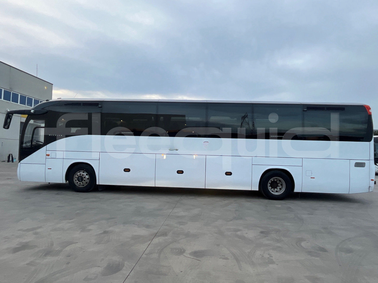 Iveco Magelys - Távolsági busz: 5 kép. Iveco Magelys - Távolsági busz: 5 kép.