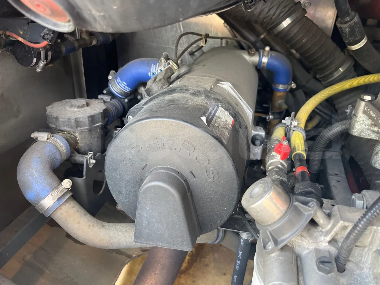 Távolsági busz Iveco Magelys: 18 kép.