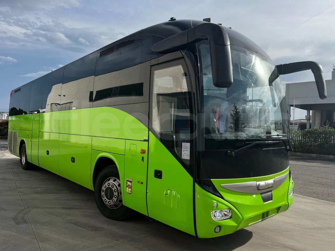 Iveco Magelys - Távolsági busz: 1 kép. Iveco Magelys - Távolsági busz: 1 kép.