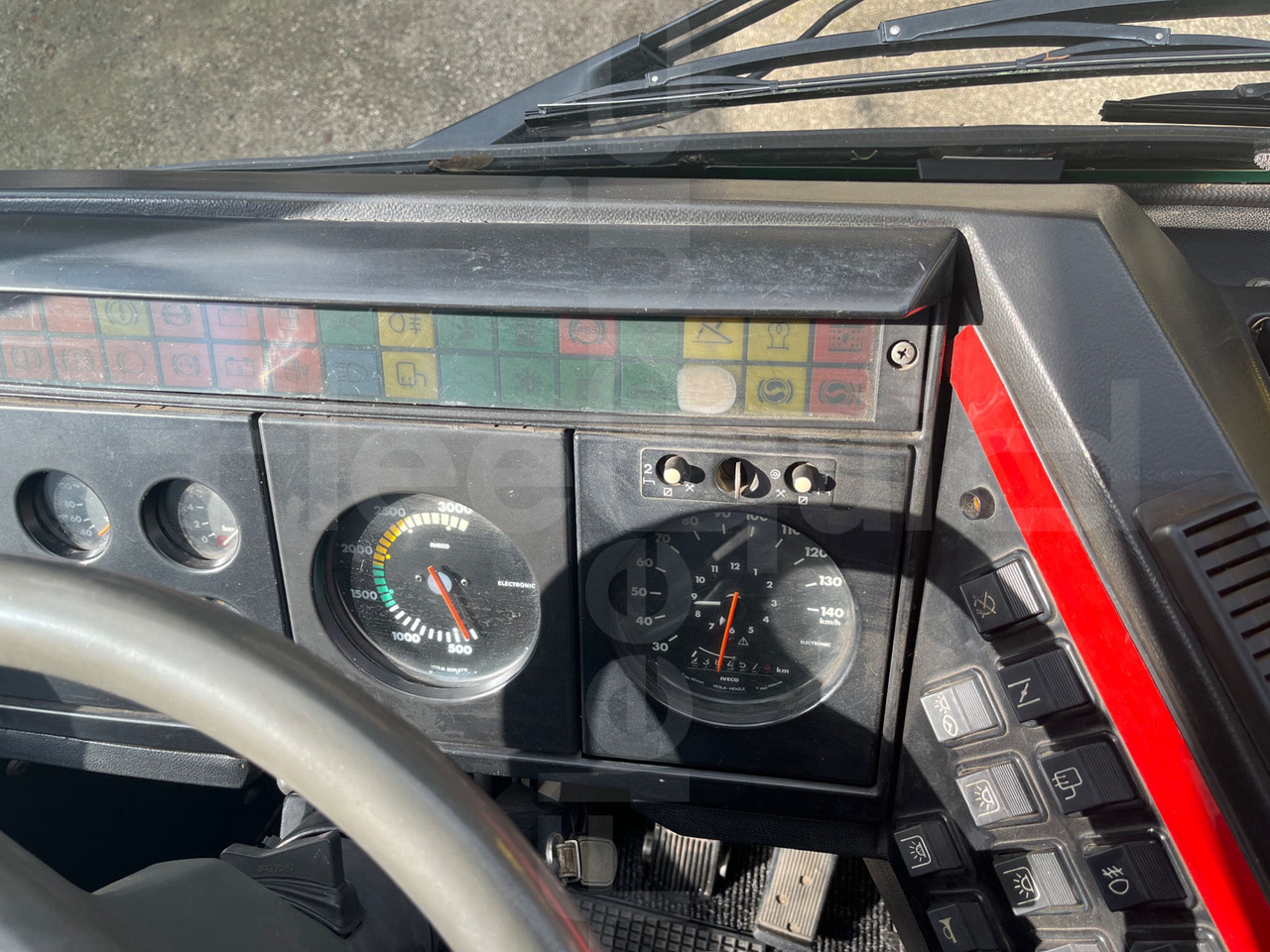 Iveco Orlandi Poker - Távolsági busz: 3 kép. Iveco Orlandi Poker - Távolsági busz: 3 kép.