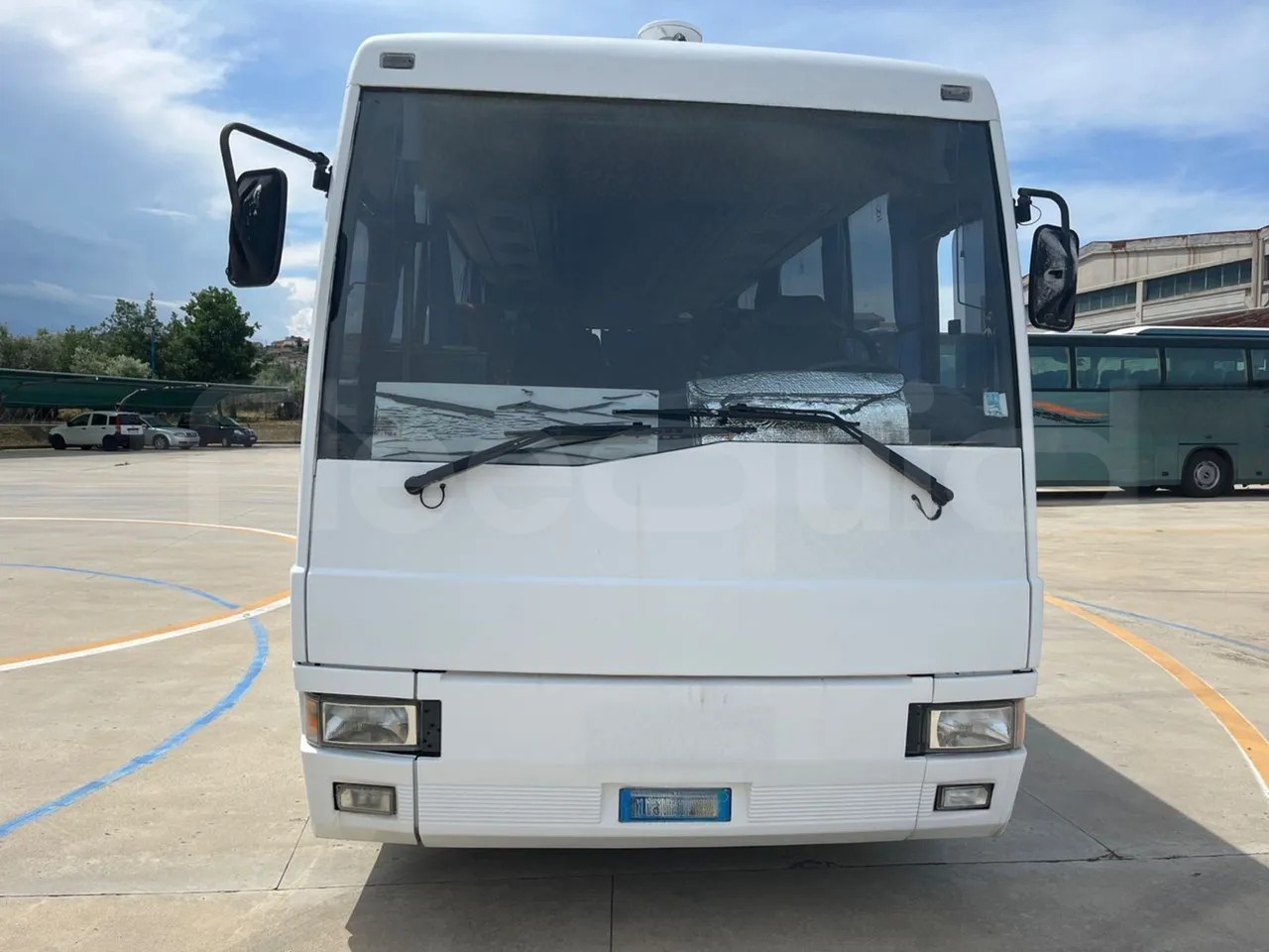 Iveco Orlandi Sicca - Távolsági busz: 2 kép. Iveco Orlandi Sicca - Távolsági busz: 2 kép.
