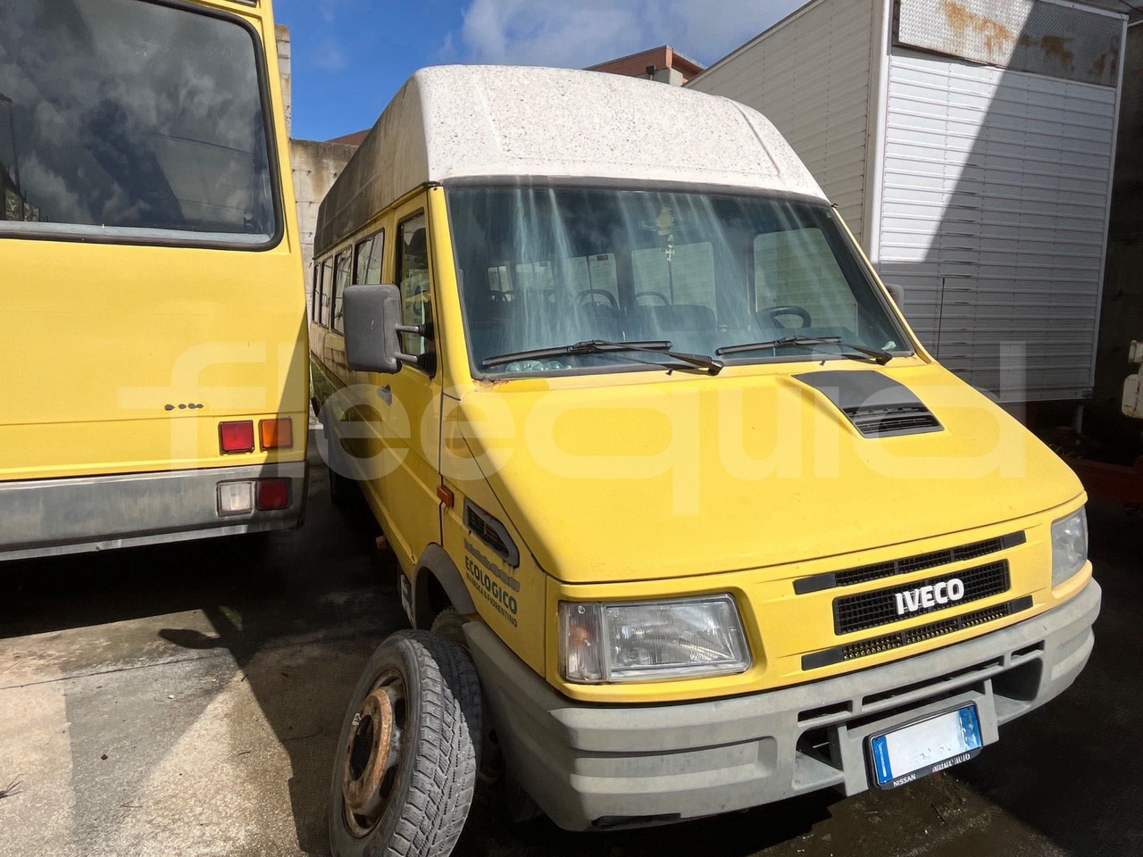 Iveco Turbo Daily - Iskolabusz: 1 kép. Iveco Turbo Daily - Iskolabusz: 1 kép.