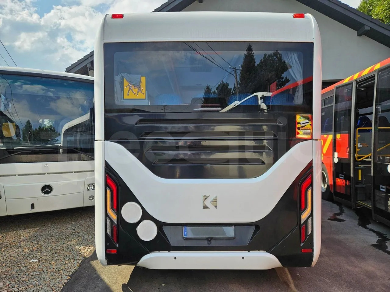 Karsan STAR - Távolsági busz: 5 kép. Karsan STAR - Távolsági busz: 5 kép.