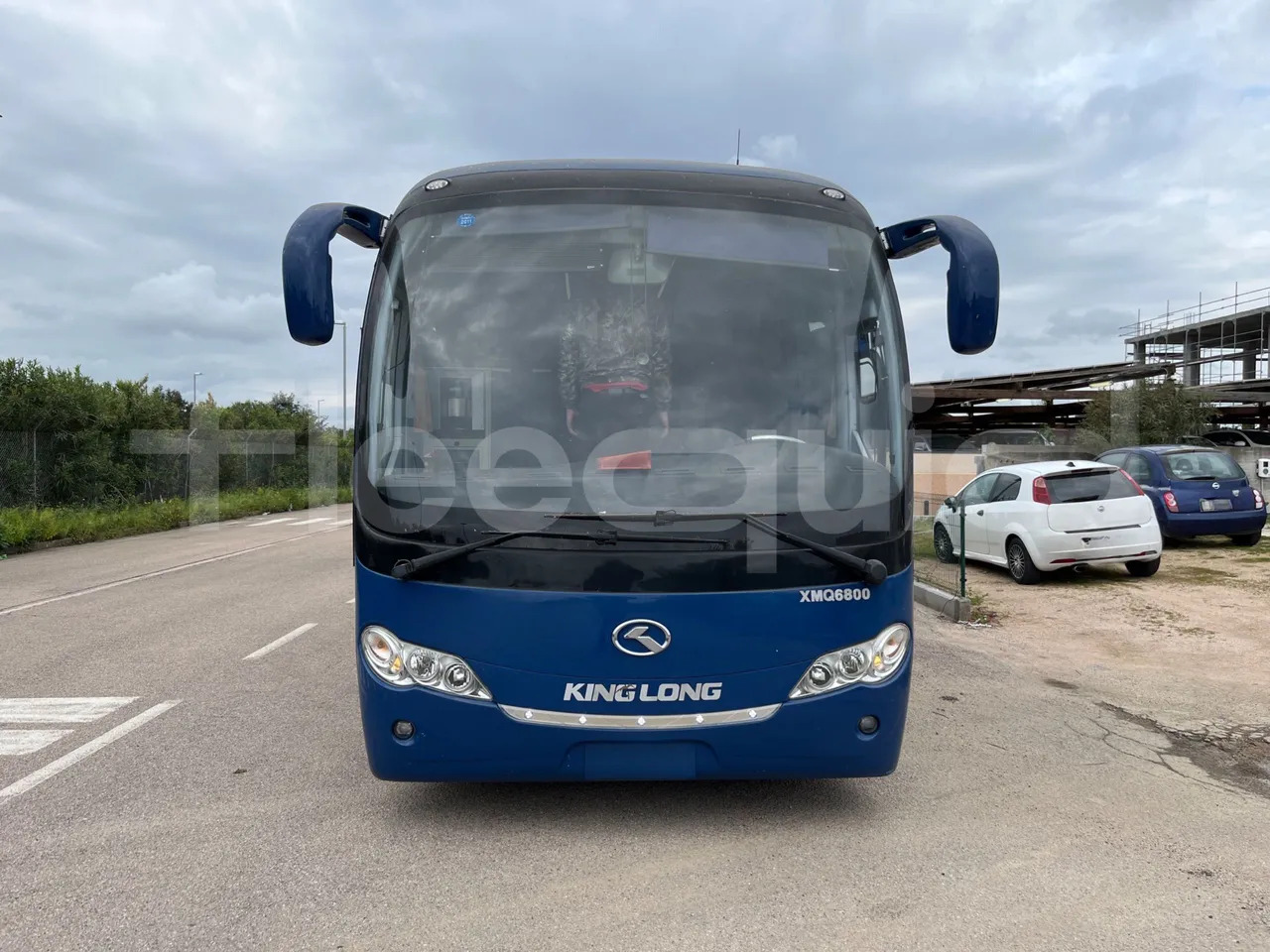 King Long XMQ6800 - Helyközi busz: 2 kép. King Long XMQ6800 - Helyközi busz: 2 kép.