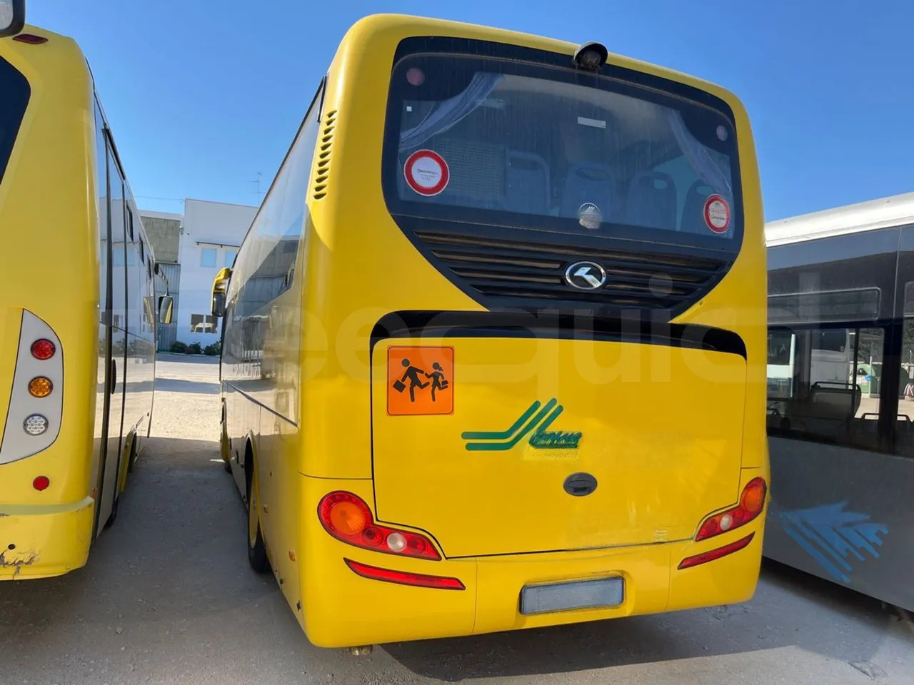 King Long XMQ6800 - Iskolabusz: 5 kép. King Long XMQ6800 - Iskolabusz: 5 kép.