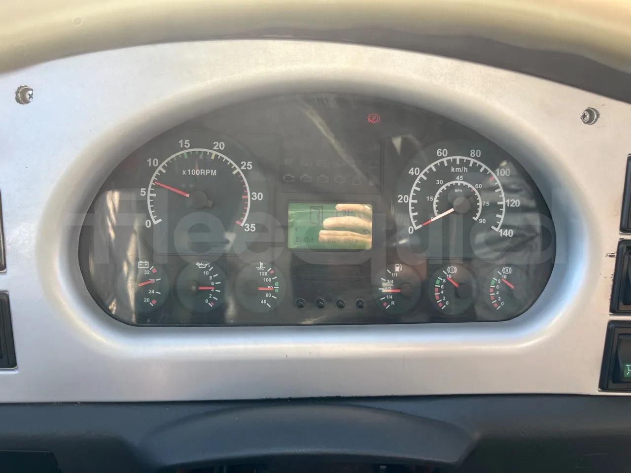 King Long XMQ6900 - Távolsági busz: 3 kép. King Long XMQ6900 - Távolsági busz: 3 kép.