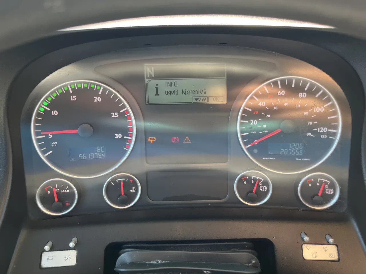 Man Lion's City GL - Csuklós busz: 3 kép. Man Lion's City GL - Csuklós busz: 3 kép.