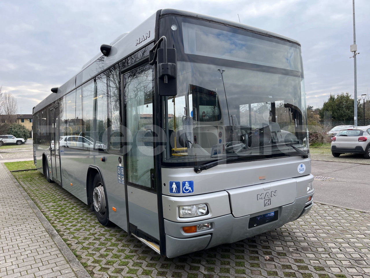 Man Lion's Classic - Helyközi busz: 1 kép. Man Lion's Classic - Helyközi busz: 1 kép.