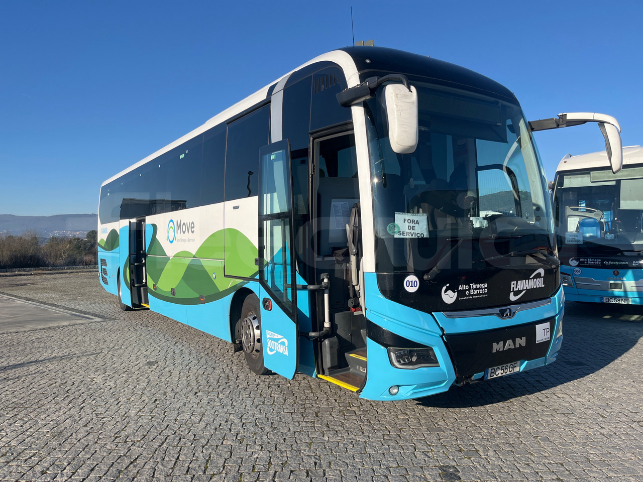 Man Lion's Coach - Távolsági busz: 1 kép. Man Lion's Coach - Távolsági busz: 1 kép.