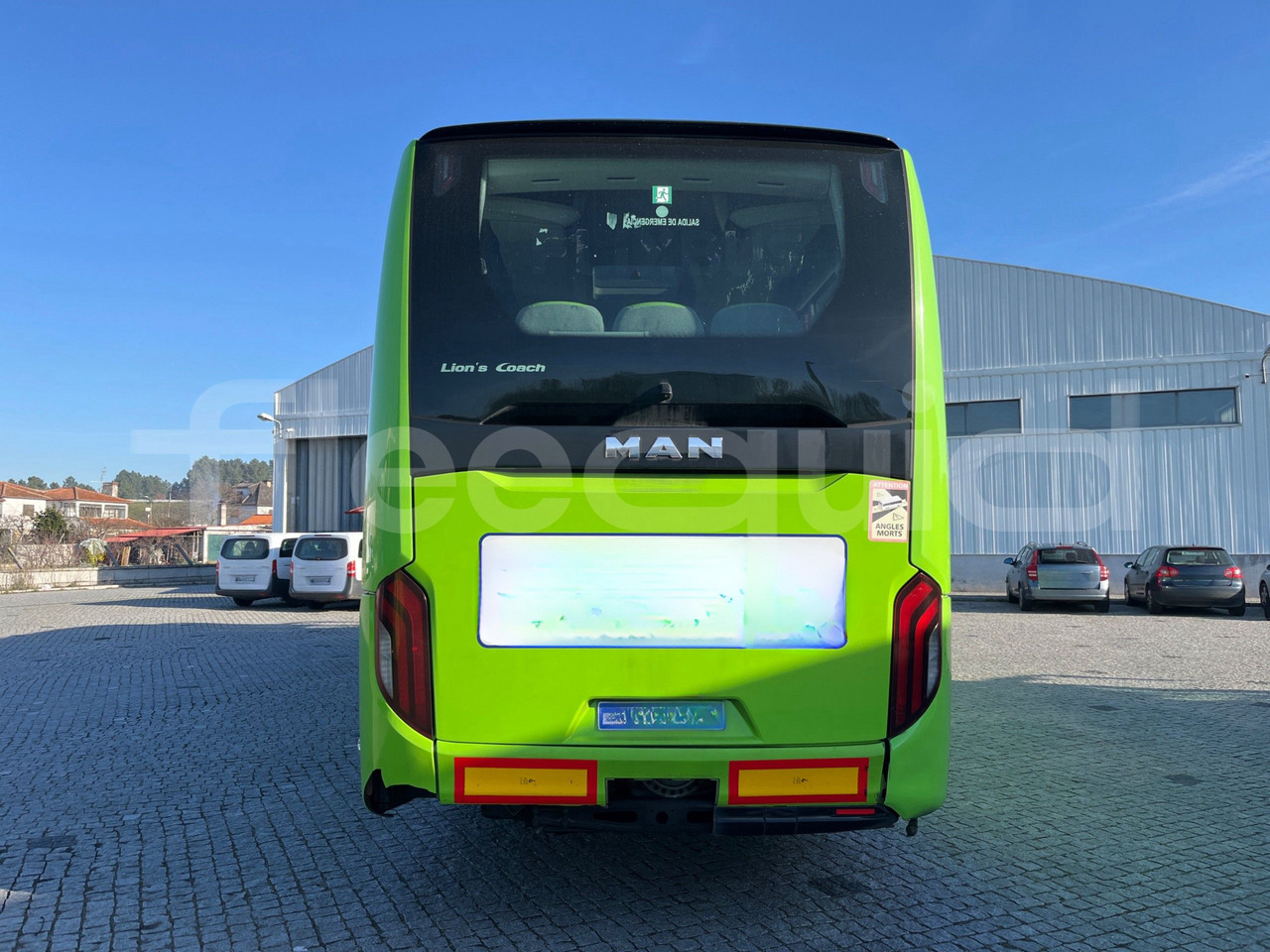 Man Lion's Coach - Távolsági busz: 5 kép. Man Lion's Coach - Távolsági busz: 5 kép.