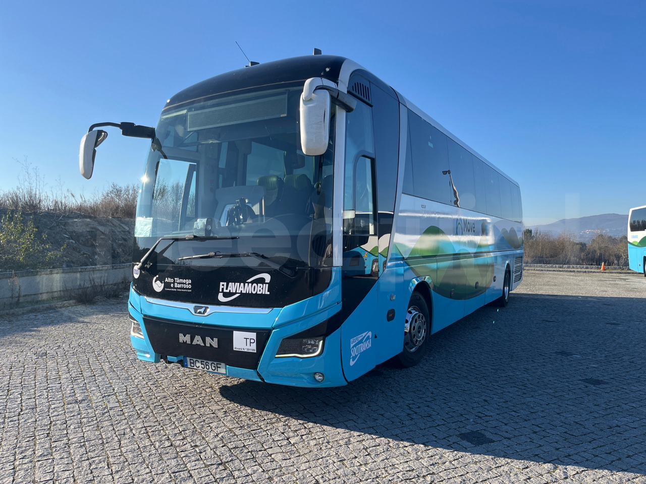 Man Lion's Coach - Távolsági busz: 4 kép. Man Lion's Coach - Távolsági busz: 4 kép.