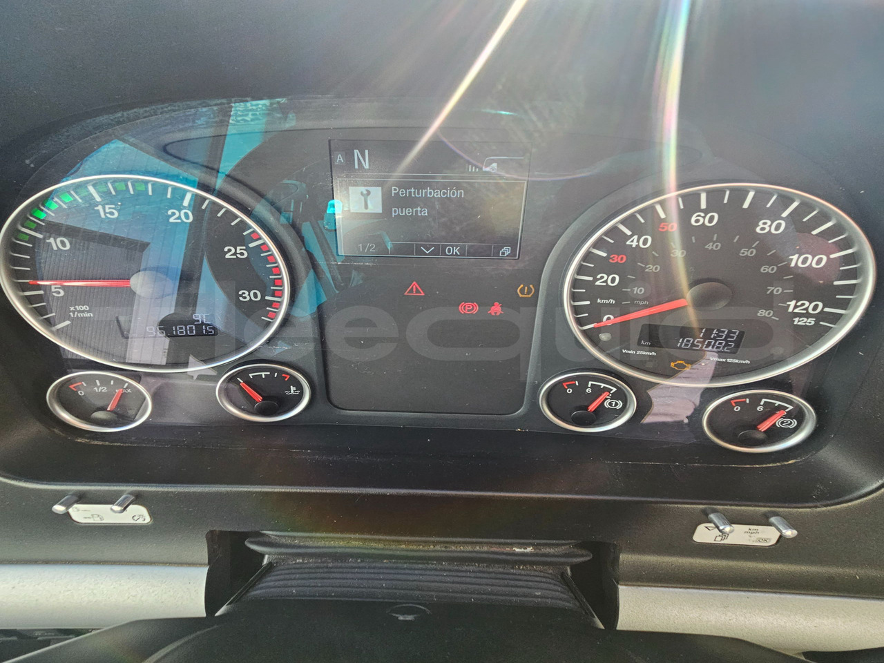 Man Lion's Coach - Távolsági busz: 3 kép. Man Lion's Coach - Távolsági busz: 3 kép.