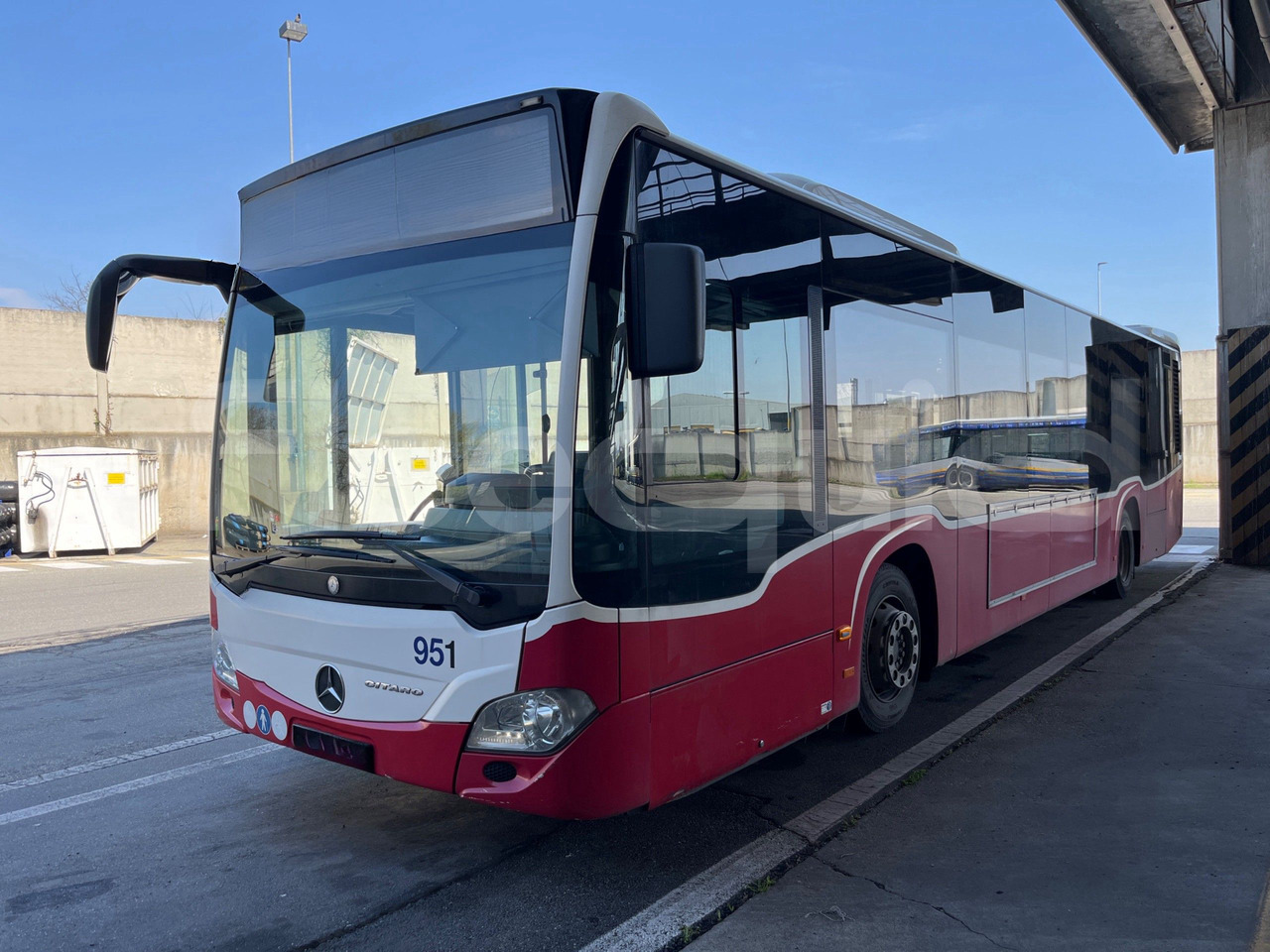 Mercedes-Benz Citaro - Városi busz: 4 kép. Mercedes-Benz Citaro - Városi busz: 4 kép.