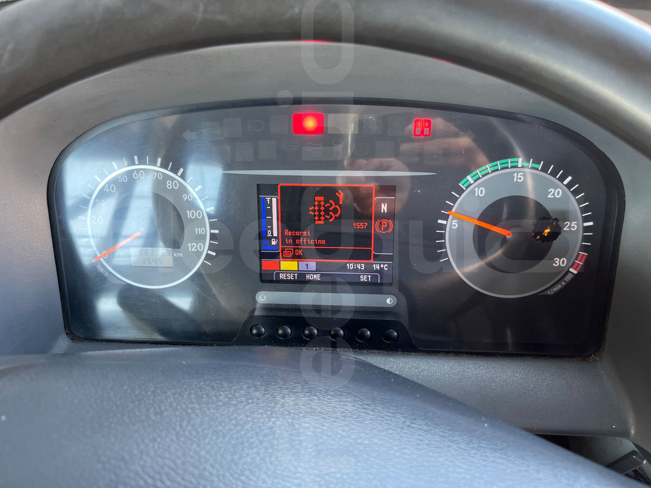 Mercedes-Benz Citaro - Városi busz: 3 kép. Mercedes-Benz Citaro - Városi busz: 3 kép.