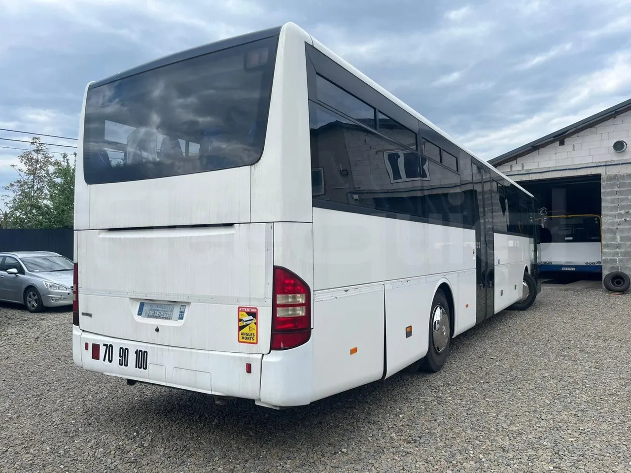 Helyközi busz Mercedes-Benz Intouro: 7 kép.