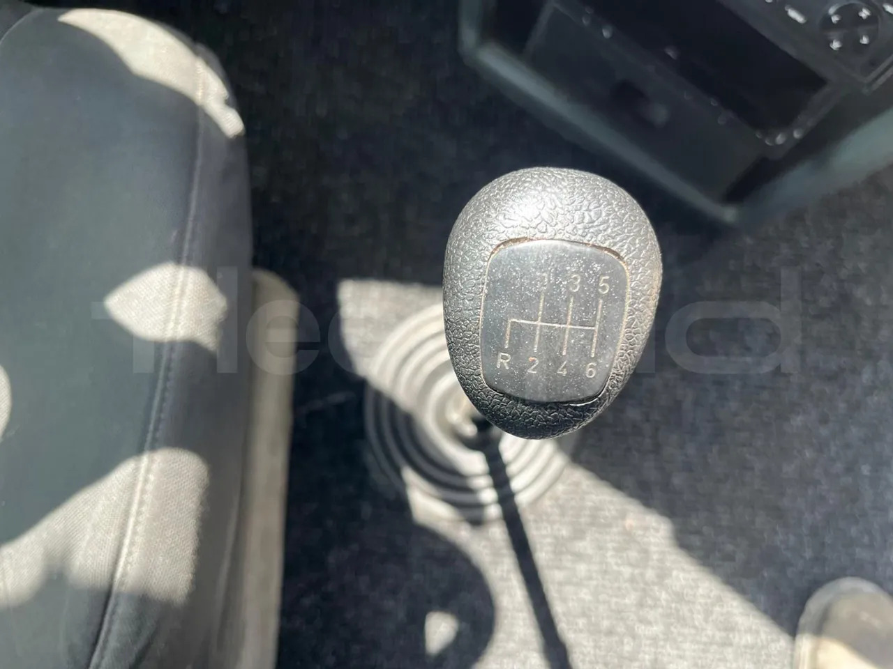 Távolsági busz Mercedes-Benz Intouro: 19 kép. Távolsági busz Mercedes-Benz Intouro: 19 kép.