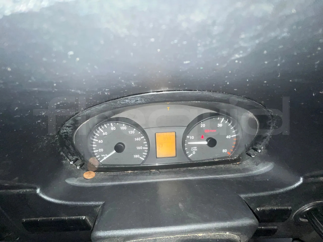 Mercedes-Benz Sprinter - Minibusz, Kisbusz: 3 kép. Mercedes-Benz Sprinter - Minibusz, Kisbusz: 3 kép.