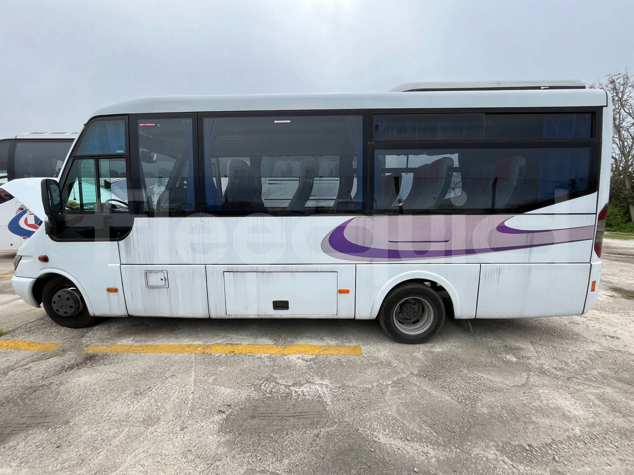 Mercedes-Benz Sprinter - Minibusz, Kisbusz: 5 kép. Mercedes-Benz Sprinter - Minibusz, Kisbusz: 5 kép.