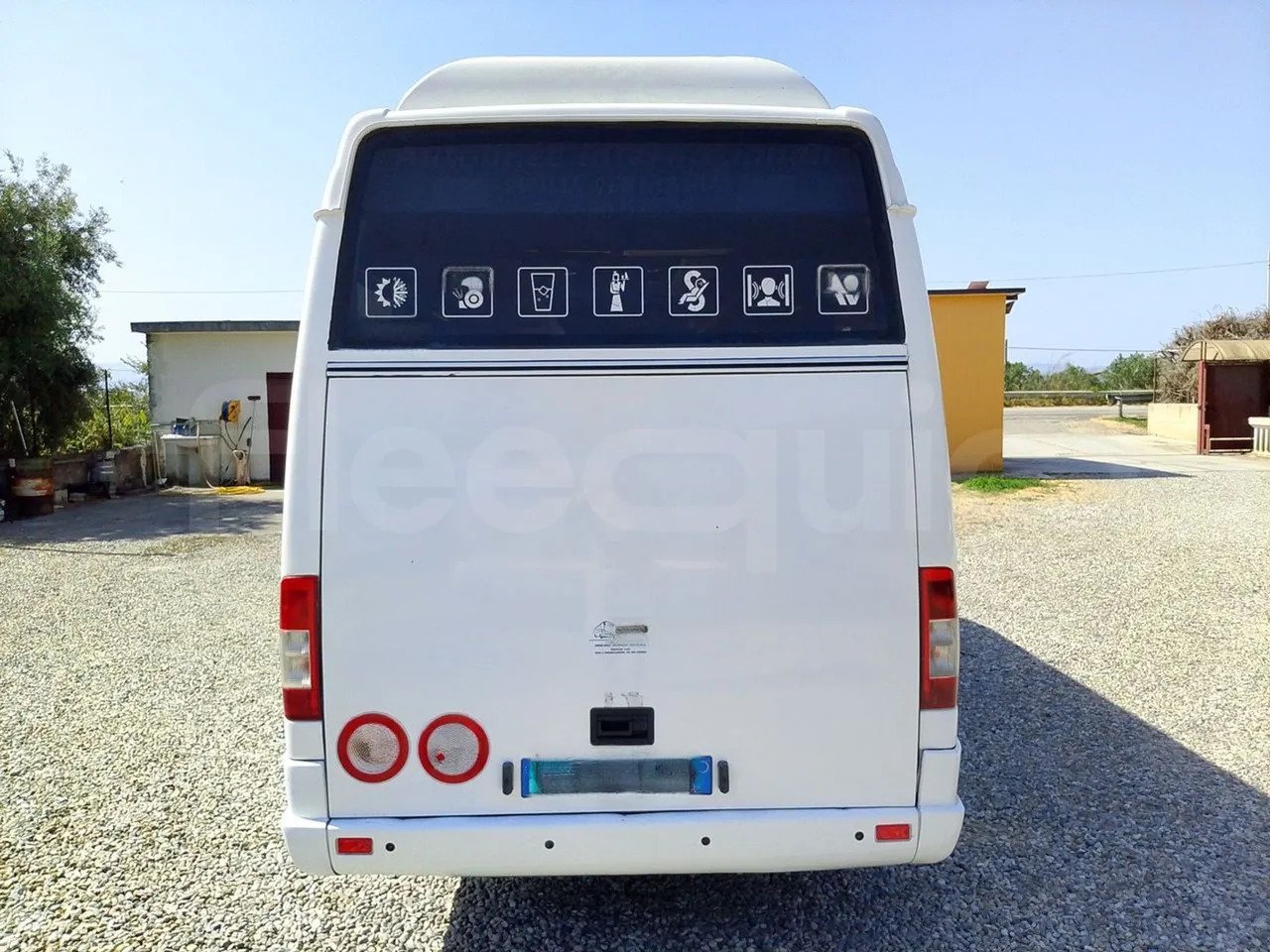 Mercedes-Benz Sprinter - Minibusz, Kisbusz: 5 kép. Mercedes-Benz Sprinter - Minibusz, Kisbusz: 5 kép.