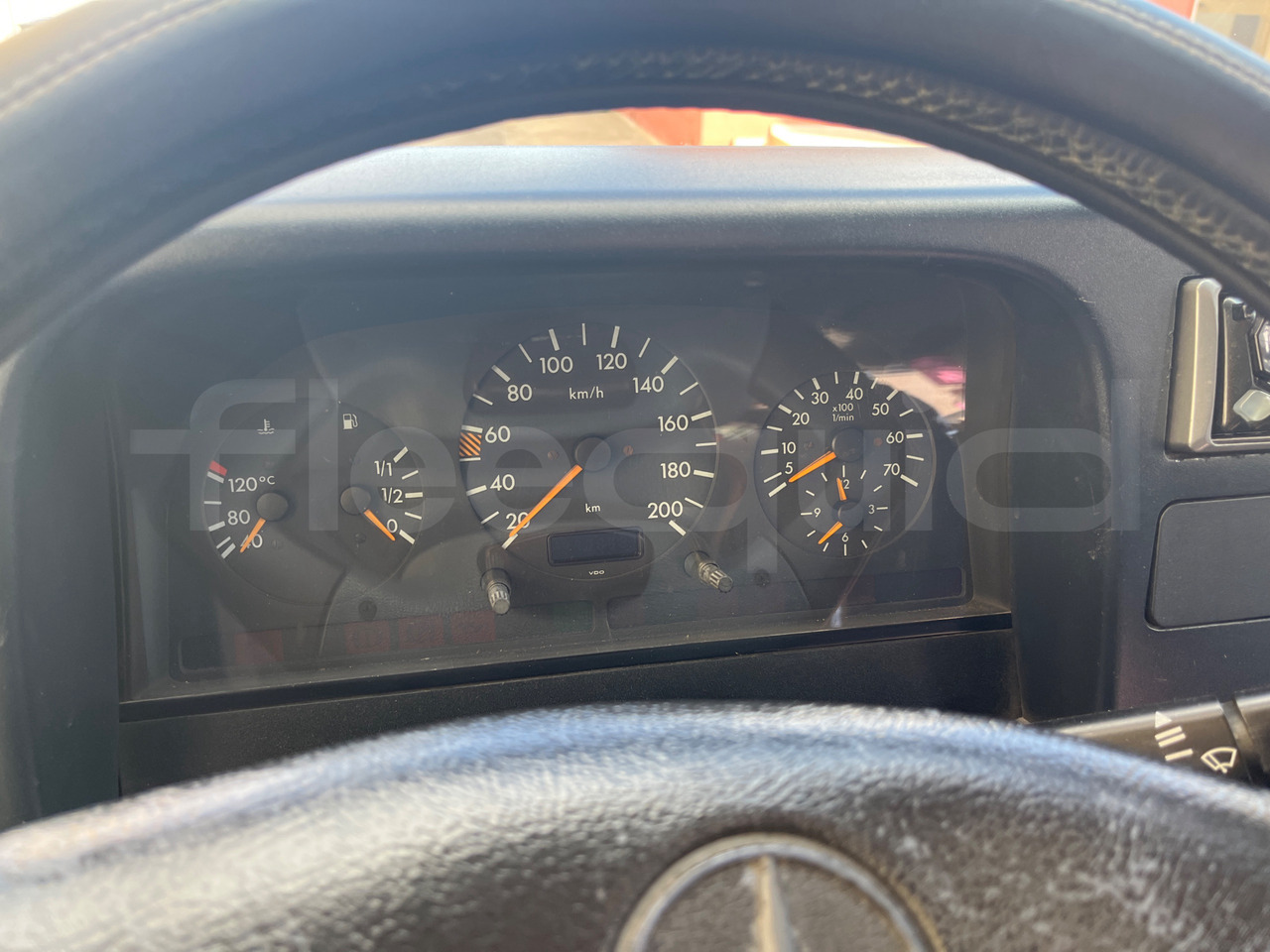 Mercedes-Benz Sprinter - Helyközi busz: 3 kép. Mercedes-Benz Sprinter - Helyközi busz: 3 kép.