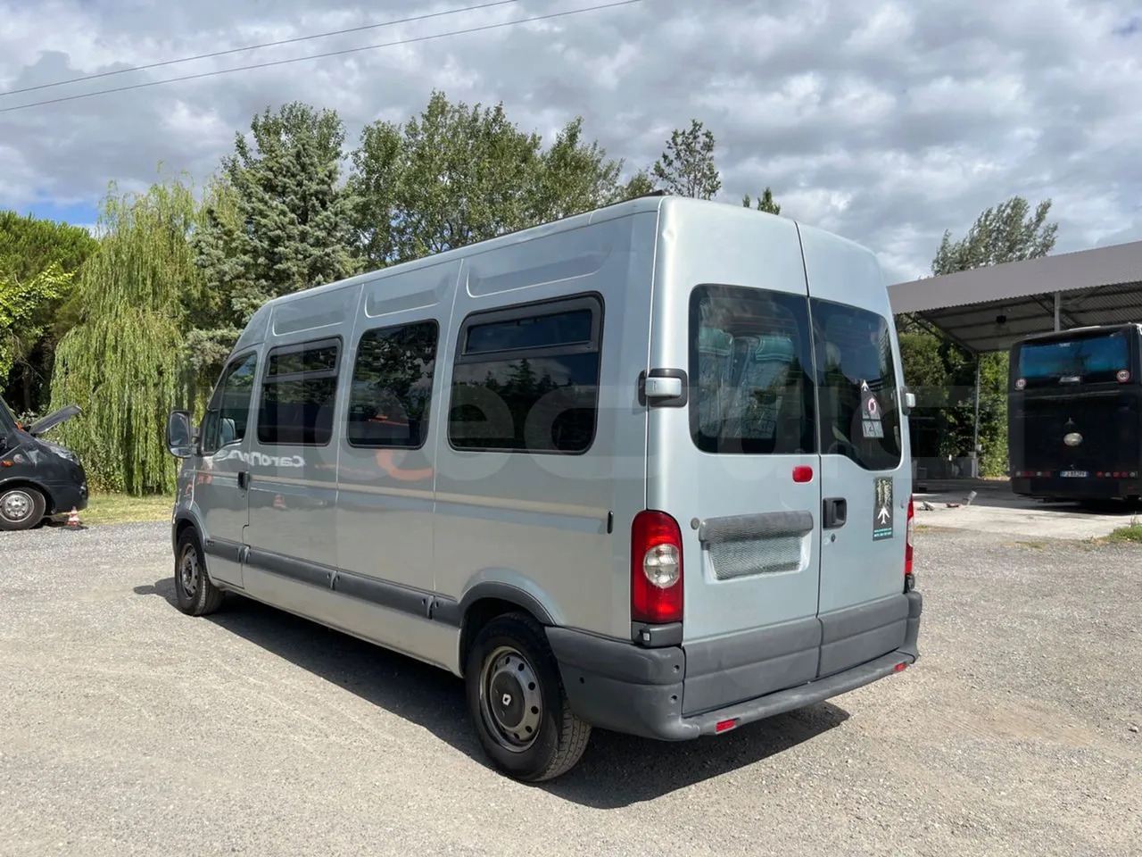 Helyközi busz Renault Master: 7 kép.