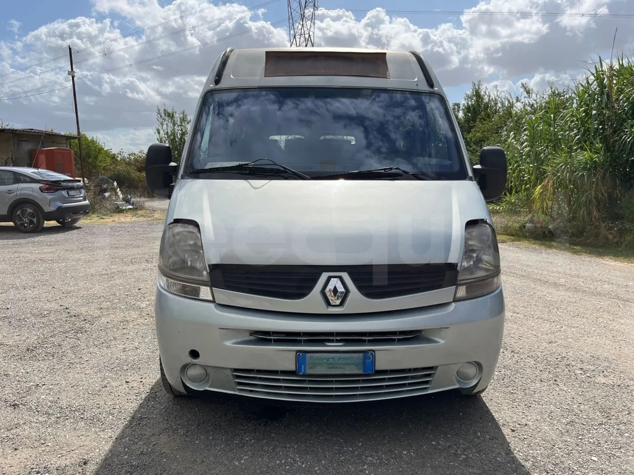 Renault Master - Helyközi busz: 2 kép. Renault Master - Helyközi busz: 2 kép.