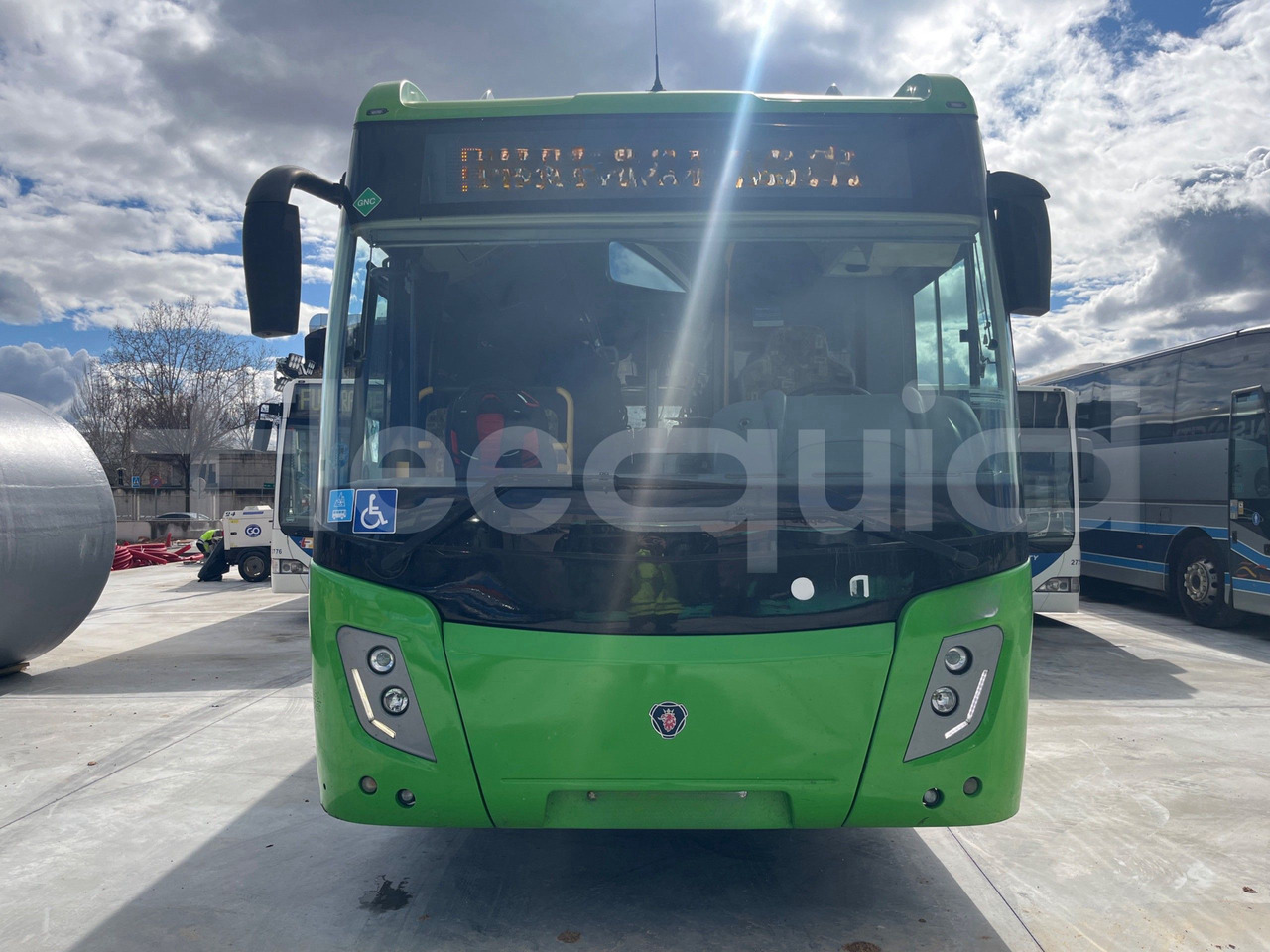 Scania Magnus - Helyközi busz: 2 kép. Scania Magnus - Helyközi busz: 2 kép.
