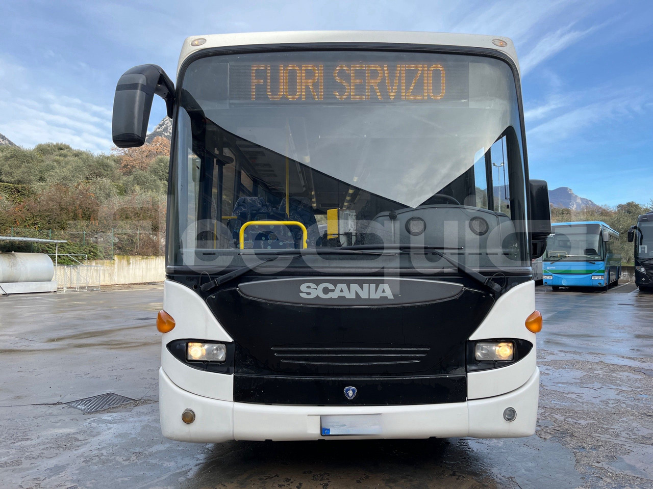 Scania Omniline - Helyközi busz: 2 kép. Scania Omniline - Helyközi busz: 2 kép.