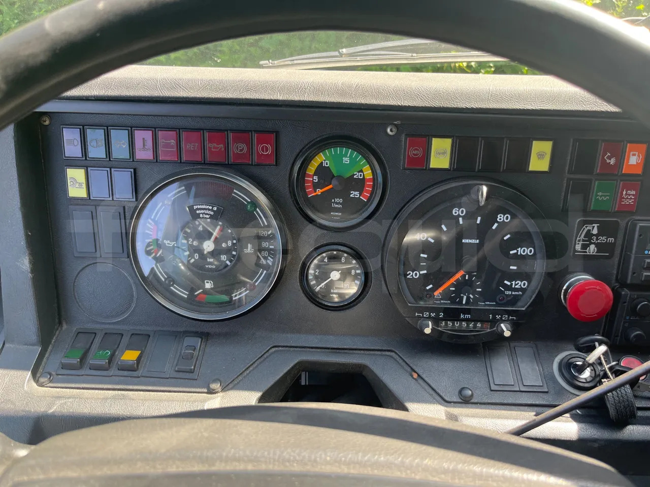 Setra S210 - Helyközi busz: 3 kép. Setra S210 - Helyközi busz: 3 kép.