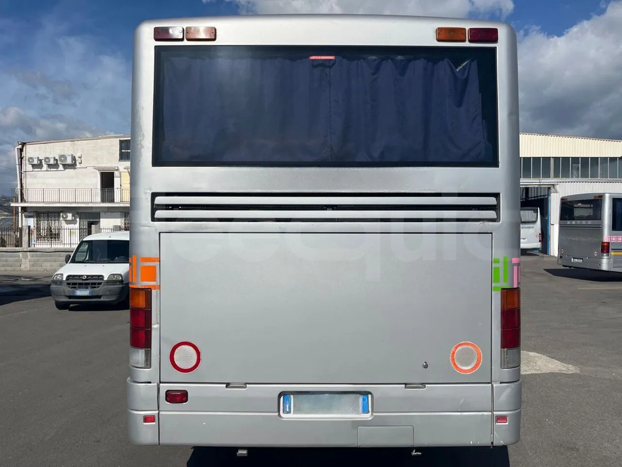 Setra S315 - Helyközi busz: 5 kép. Setra S315 - Helyközi busz: 5 kép.