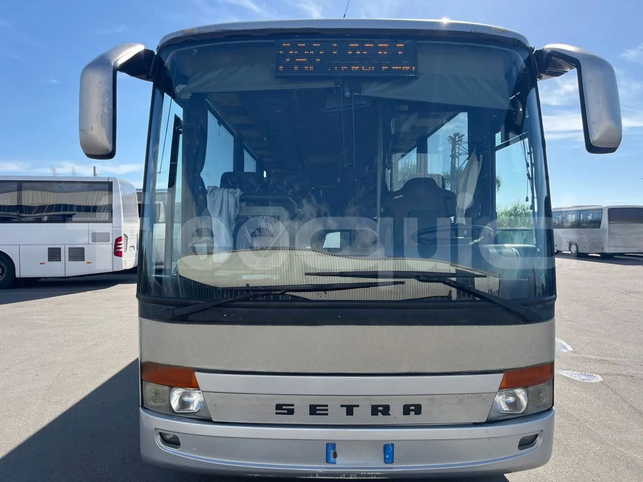 Setra S315 - Helyközi busz: 2 kép. Setra S315 - Helyközi busz: 2 kép.