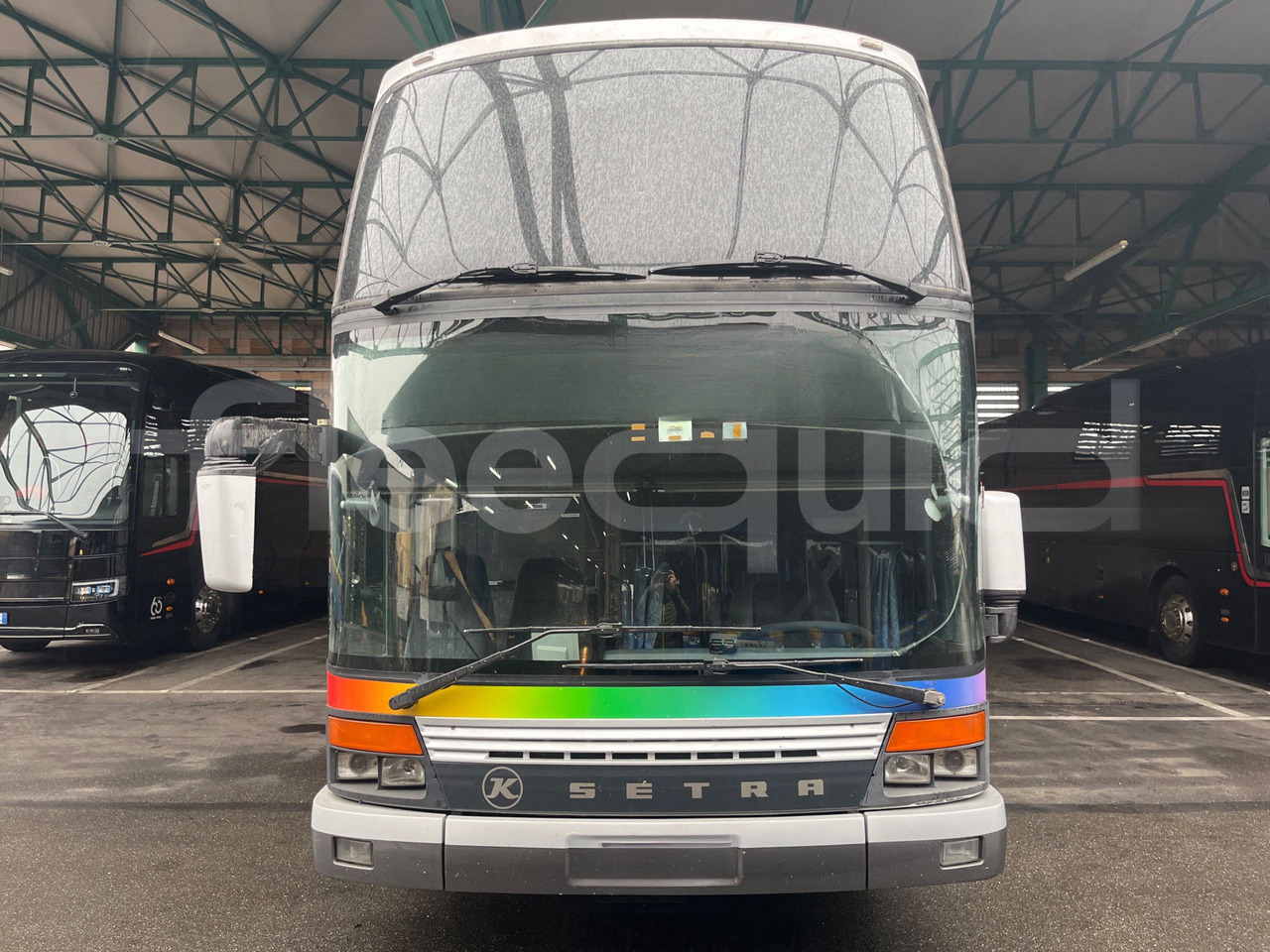 Setra S316 - Emeletes busz: 2 kép. Setra S316 - Emeletes busz: 2 kép.
