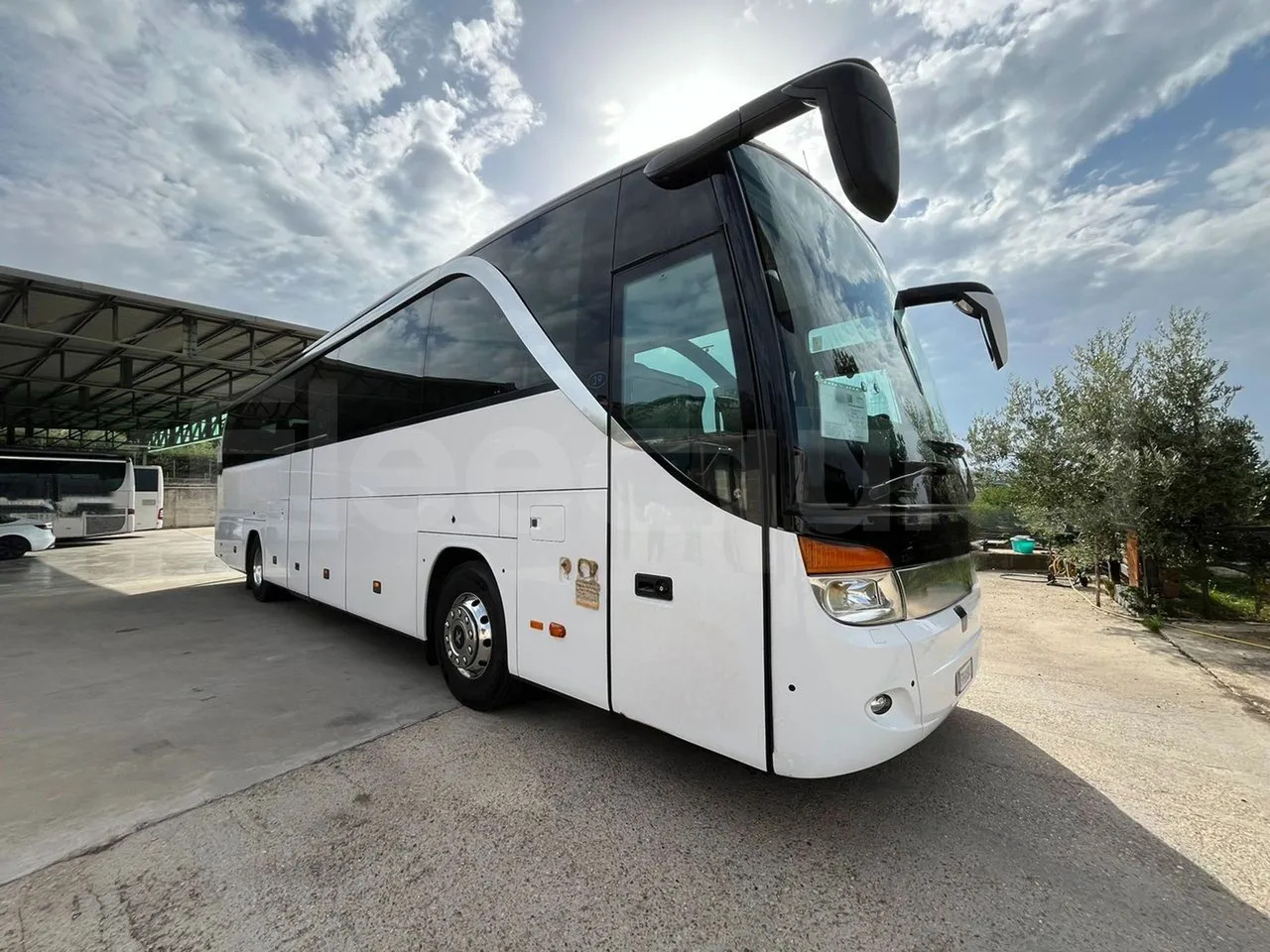 Setra S415 - Távolsági busz: 1 kép. Setra S415 - Távolsági busz: 1 kép.