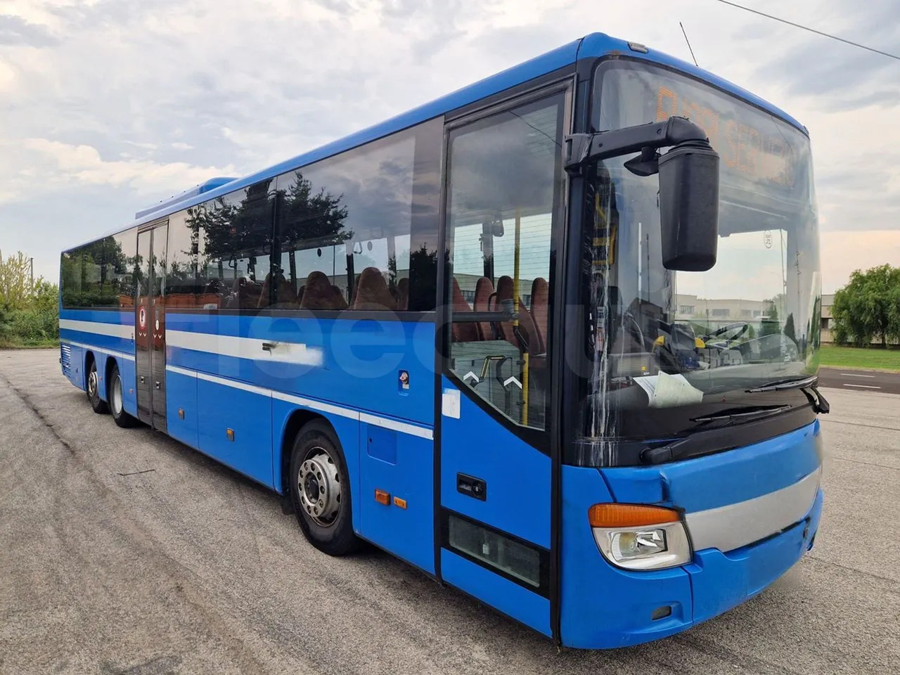 Setra S417 - Helyközi busz: 1 kép. Setra S417 - Helyközi busz: 1 kép.
