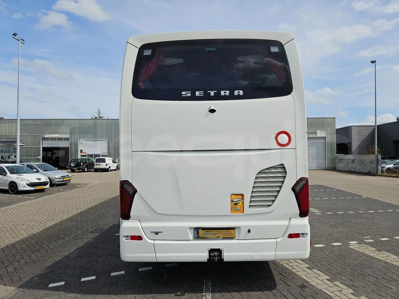 Setra S516 - Távolsági busz: 5 kép. Setra S516 - Távolsági busz: 5 kép.