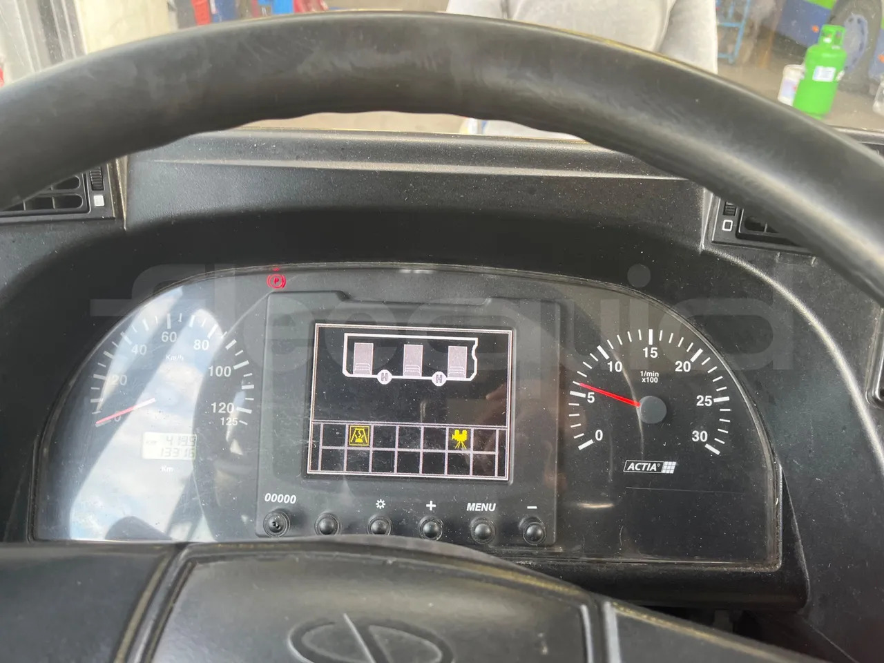 Solaris Urbino - Városi busz: 3 kép. Solaris Urbino - Városi busz: 3 kép.