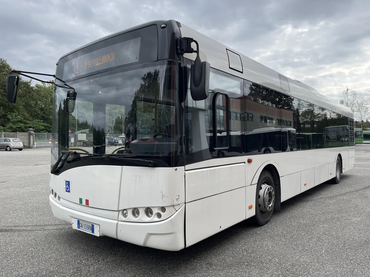 Solaris Urbino - Városi busz: 4 kép. Solaris Urbino - Városi busz: 4 kép.