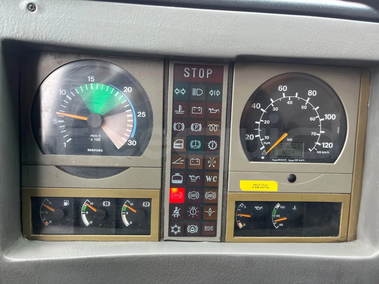 Temsa Opalin - Távolsági busz: 3 kép. Temsa Opalin - Távolsági busz: 3 kép.