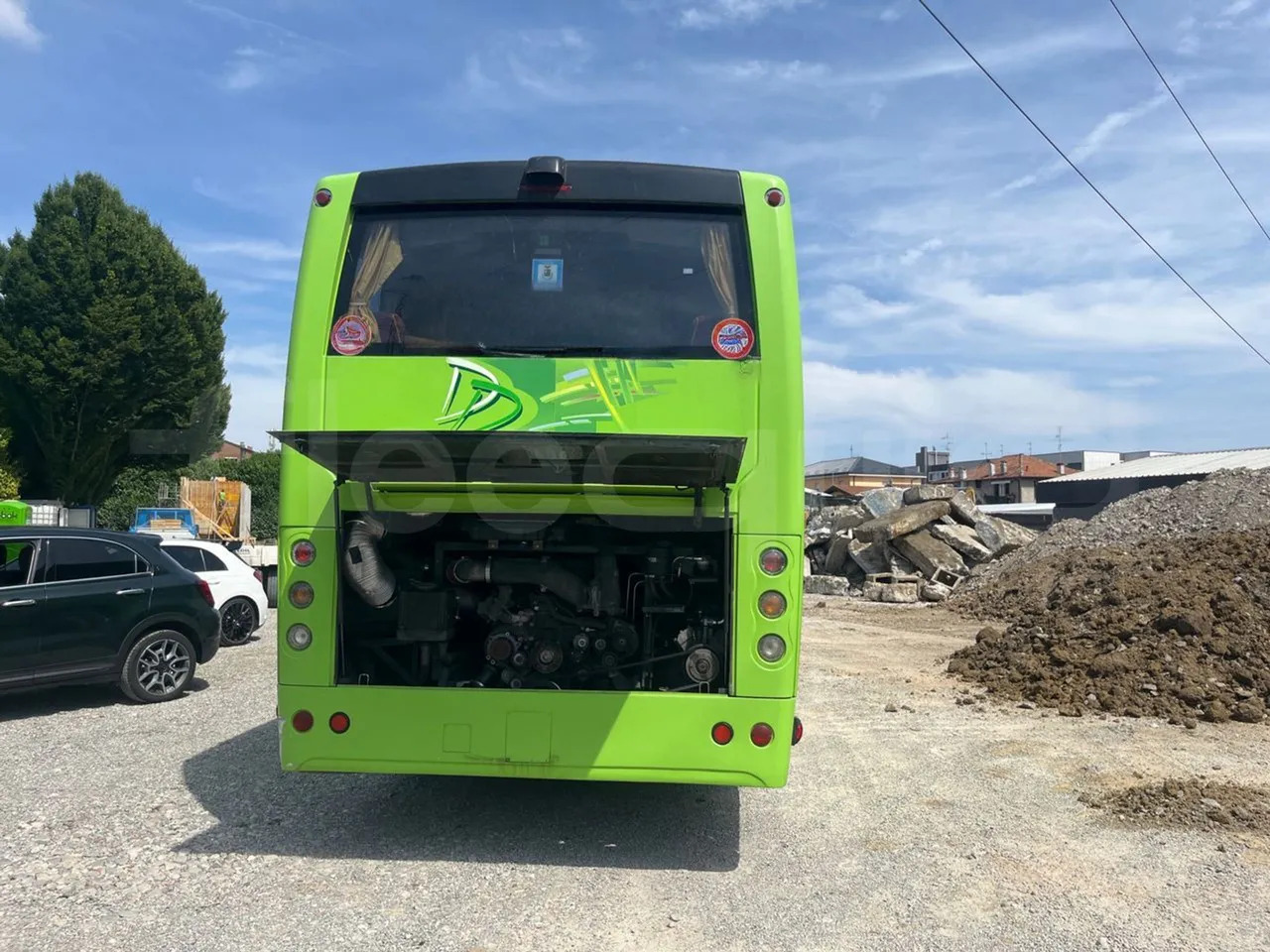 Temsa Safari HD - Távolsági busz: 5 kép. Temsa Safari HD - Távolsági busz: 5 kép.