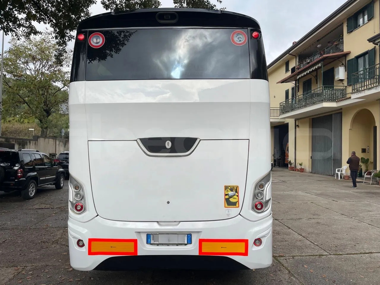 Vdl Futura - Távolsági busz: 5 kép. Vdl Futura - Távolsági busz: 5 kép.