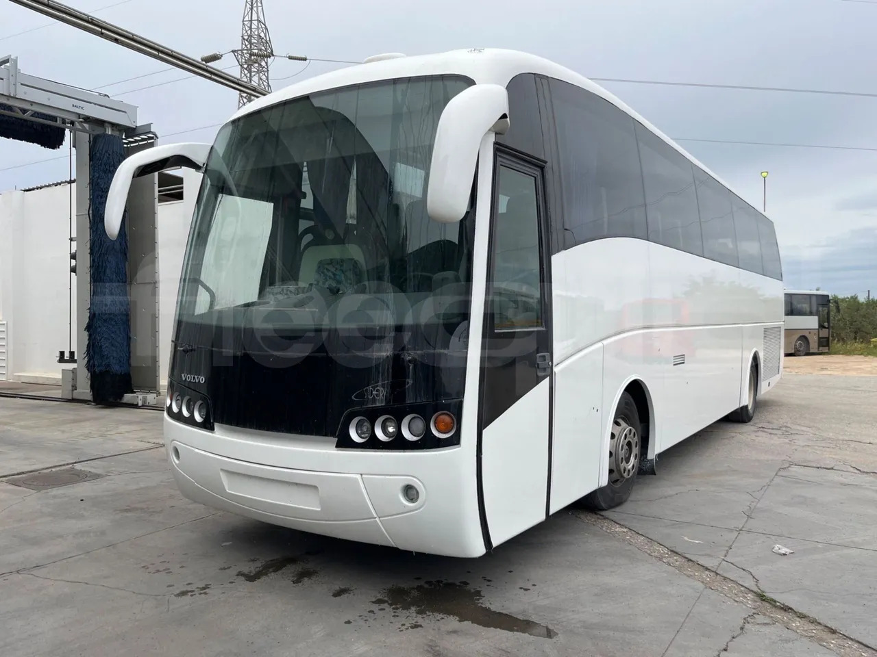 Volvo B12 - Távolsági busz: 4 kép. Volvo B12 - Távolsági busz: 4 kép.
