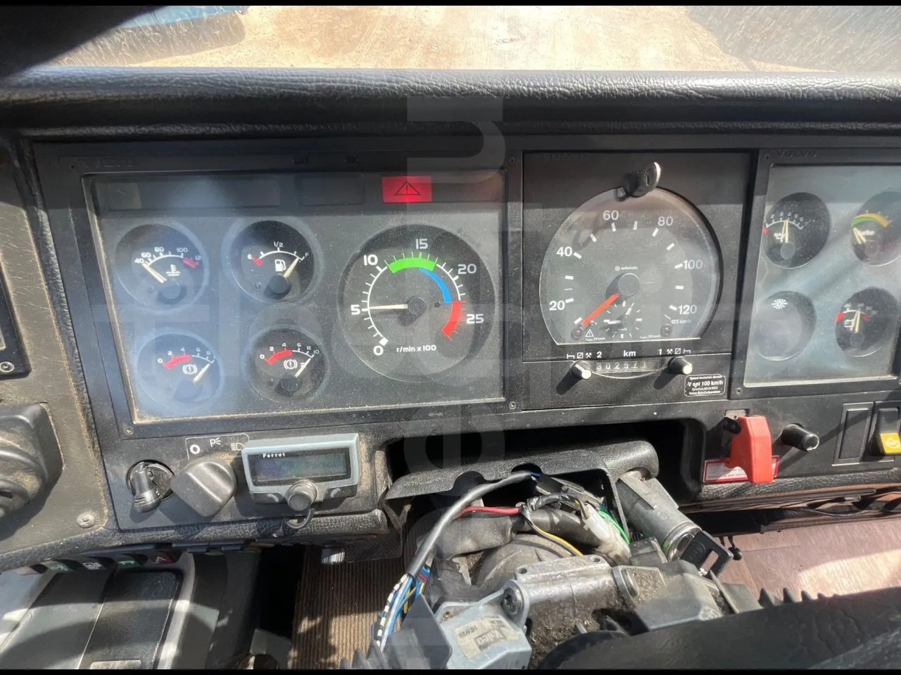 Volvo Eurostar E - Távolsági busz: 3 kép. Volvo Eurostar E - Távolsági busz: 3 kép.