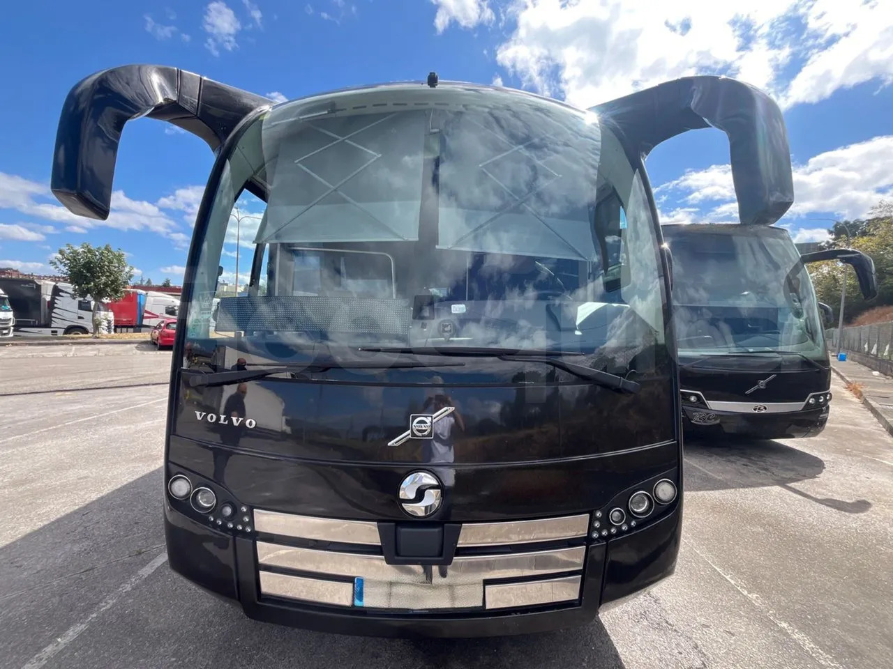 Volvo Sunsundegui - Távolsági busz: 2 kép. Volvo Sunsundegui - Távolsági busz: 2 kép.