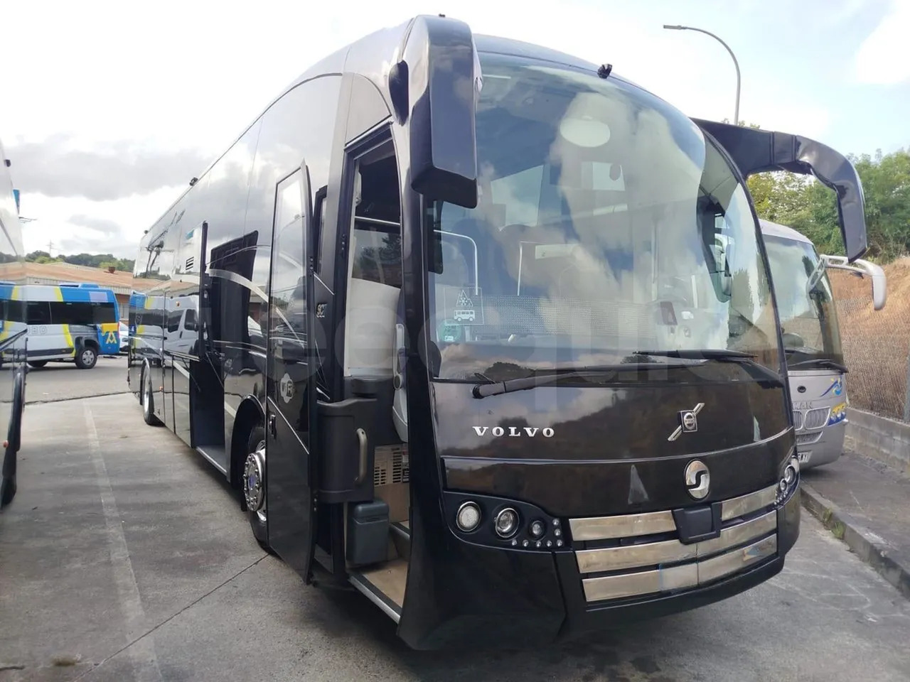 Volvo Sunsundegui - Távolsági busz: 1 kép. Volvo Sunsundegui - Távolsági busz: 1 kép.