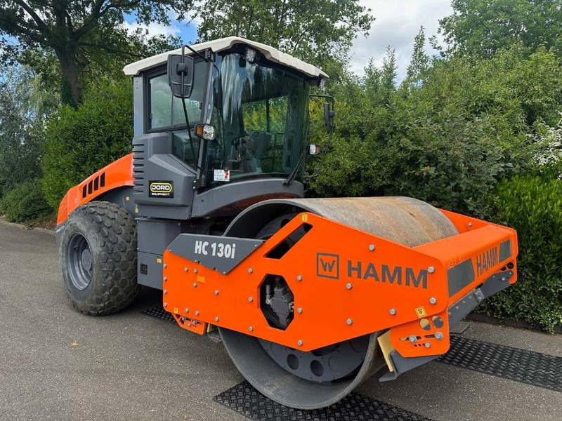 Hamm HC 130i - Henger: 5 kép. Hamm HC 130i - Henger: 5 kép.