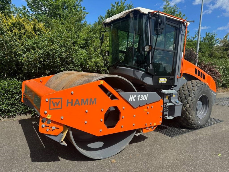 Hamm HC 130i - Henger: 3 kép. Hamm HC 130i - Henger: 3 kép.