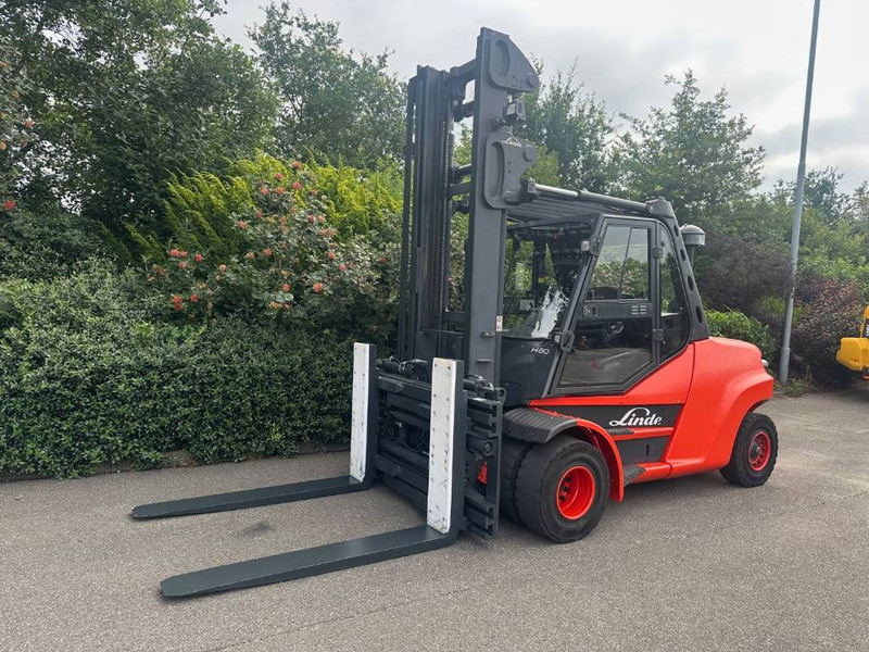 Linde H 80 D-02/1100 - Dízel targonca: 3 kép. Linde H 80 D-02/1100 - Dízel targonca: 3 kép.